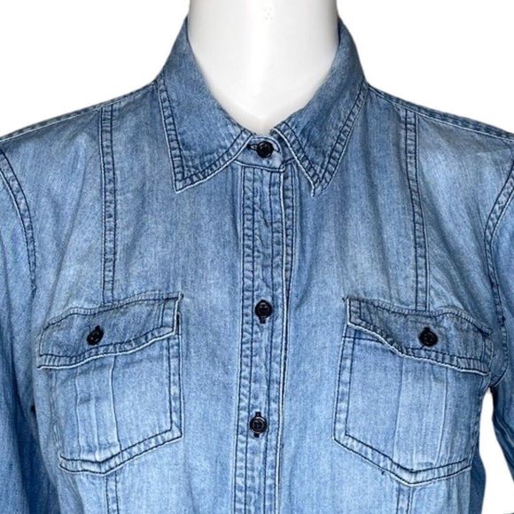 Sandra Ingrish Shirt Womens Medium Blue Denim‎ Fitted Button Up Western Casual - Picture 5 of 8